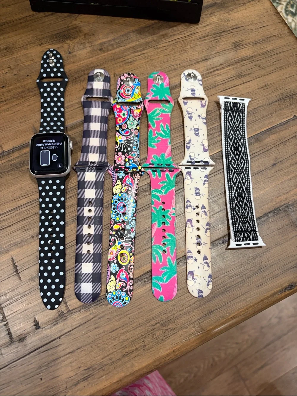 Apple bundle includes